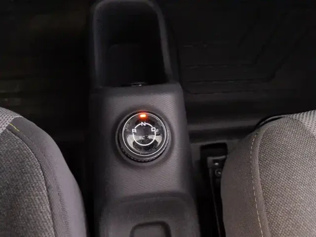 Wuling Zhiguang NEV — Фото автомобиля 13