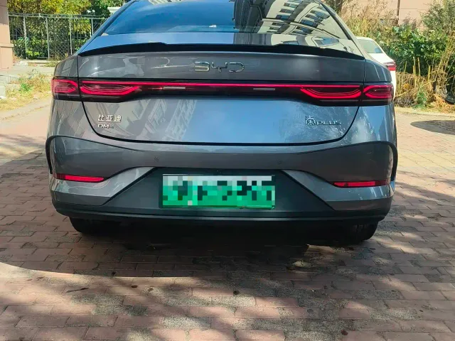 BYD Qin PLUS — Фото автомобиля 9