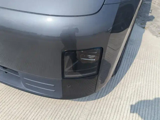 Li Auto MEGA — Фото автомобиля 5