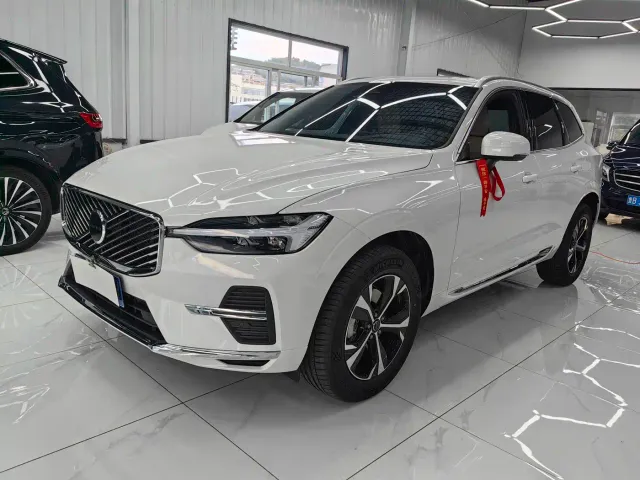 Фотография автомобиля — Volvo XC60