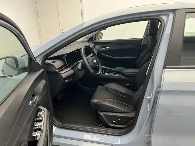 Geely Binrui — Фото автомобиля 13