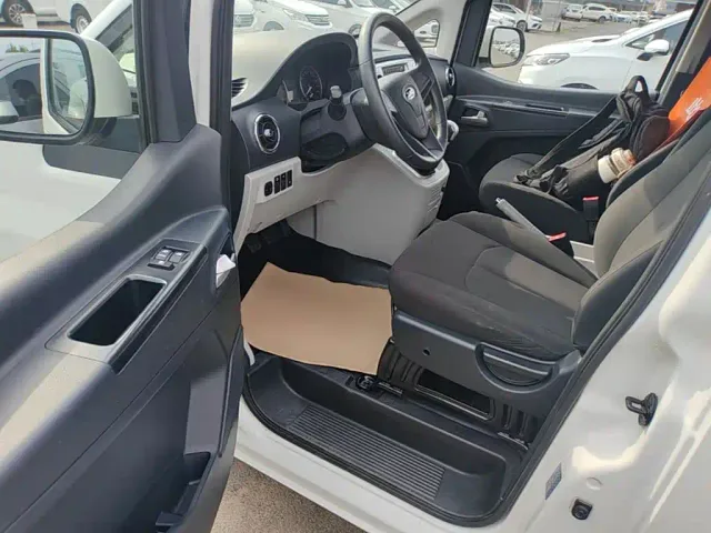 JAC Refine M3 — Фото автомобиля 15