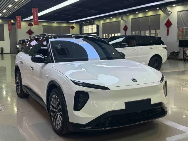 Nio ES6 — Фото автомобиля 13