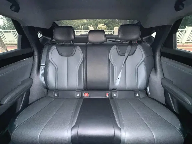 BYD Qin L — Фото автомобиля 7