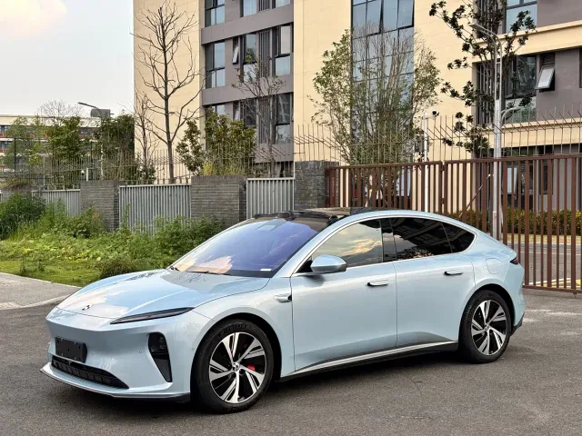 Фотография автомобиля — Nio ET5