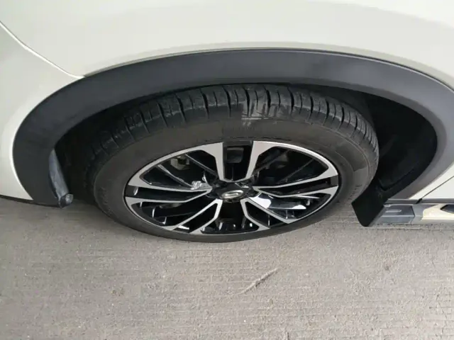 GAC Trumpchi GS4 PLUS — Фото автомобиля 22