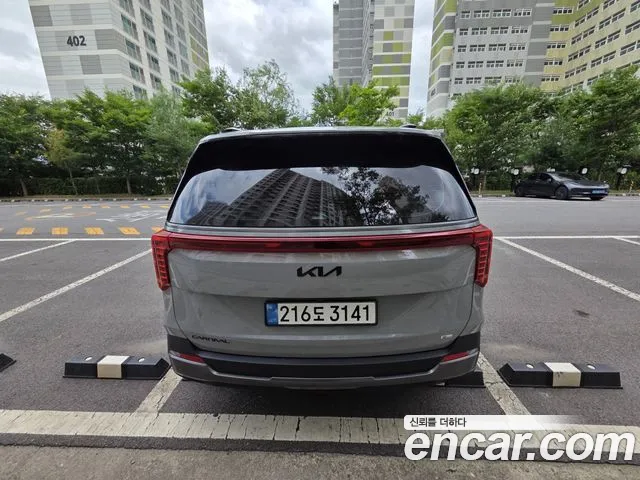 Kia Carnival 4th Gen — Фото автомобиля 3