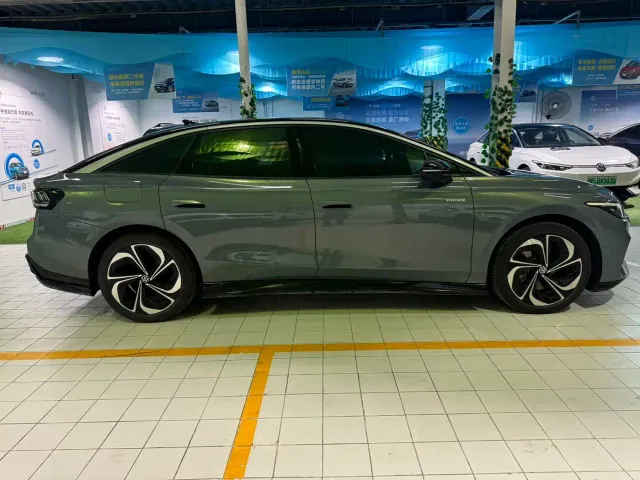 Volkswagen ID.7 Vizzion — Фото автомобиля 5
