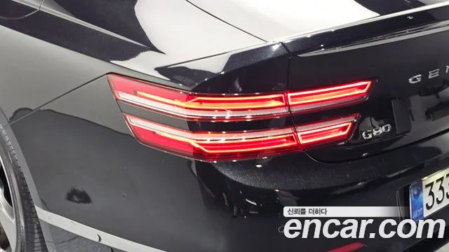 Genesis G80 Бензин 3.5 турбо AWD — Фото автомобиля 23