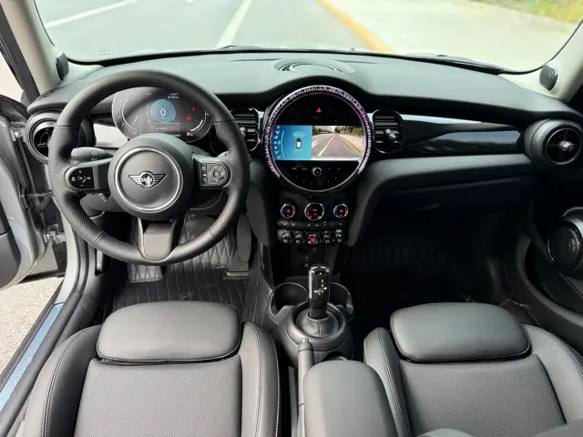 MINI Hatch — Фото автомобиля 12