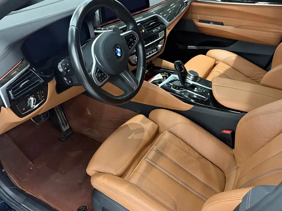 BMW BMW 6 Series GT 2022 Model 630i M Sport Grand Tourer Edition — Фото автомобиля 6