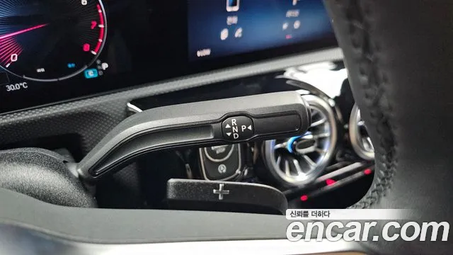 Mercedes-Benz A-Class W177 — Фото автомобиля 8