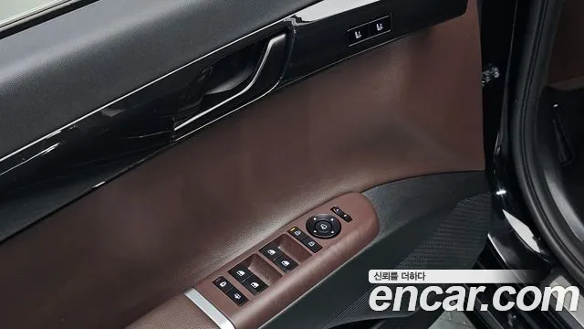 Hyundai Grandeur GN7 — Фото автомобиля 15