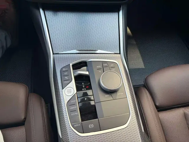 BMW 3 Series — Фото автомобиля 8
