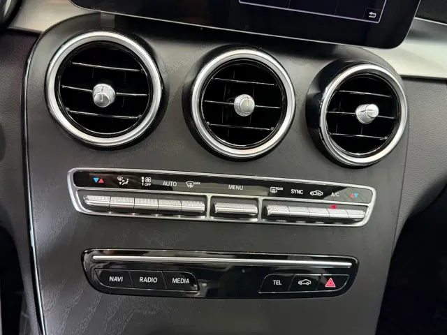 Mercedes-Benz C-Class — Фото автомобиля 16
