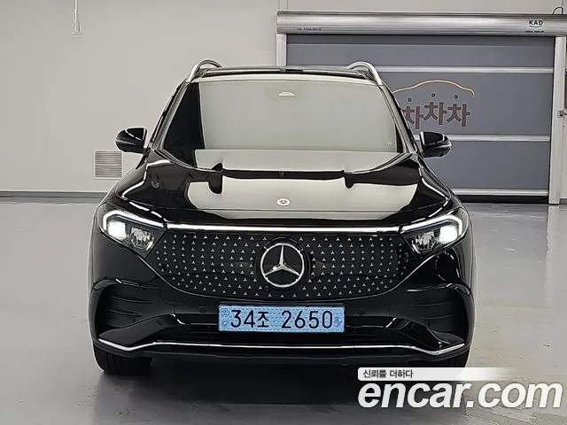 Mercedes-Benz EQB — Фото автомобиля 2