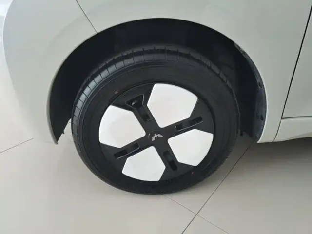 Wuling Hongguang Mini EV — Фото автомобиля 22