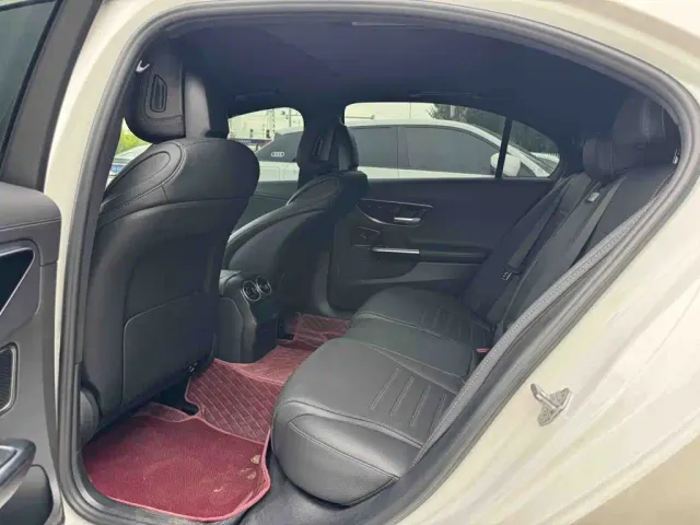 Mercedes-Benz C-Class — Фото автомобиля 8