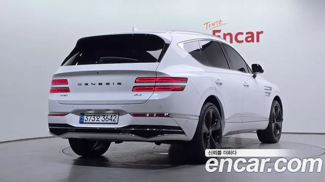 Genesis GV80 — Фото автомобиля 2