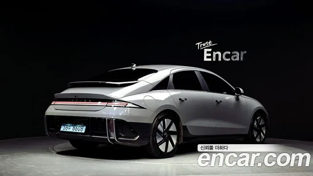 Hyundai Ioniq 6 — Фото автомобиля 2