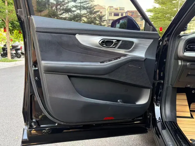GAC Trumpchi GS8 — Фото автомобиля 11