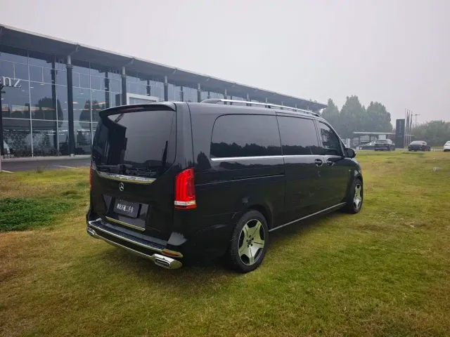 Mercedes-Benz V-Class — Фото автомобиля 5
