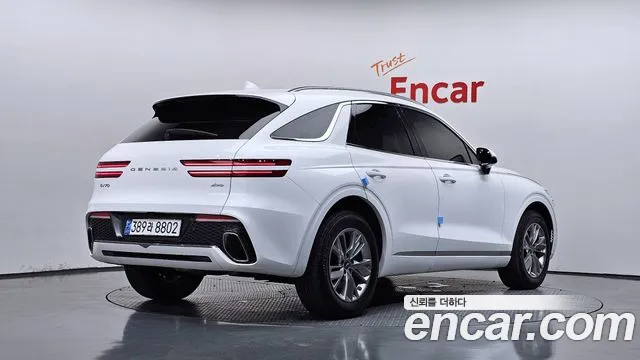 Genesis GV70 2.5T Бензин AWD — Фото автомобиля 2