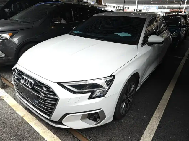 Фотография автомобиля — Audi A3