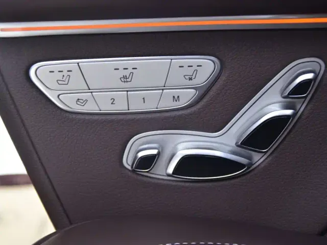 Mercedes-Benz V-Class — Фото автомобиля 11