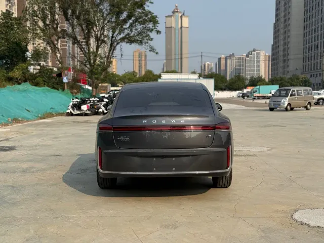 Roewe M7 DMH — Фото автомобиля 5