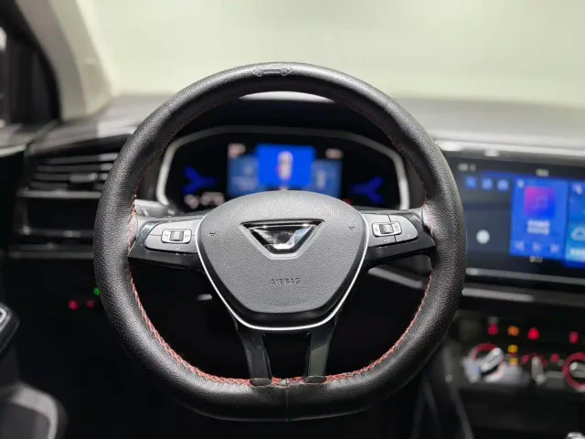 Jetta VS7 — Фото автомобиля 9