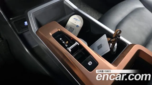 KG_Mobility_Ssangyong Torres Torres EVX — Фото автомобиля 9