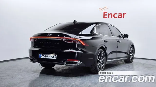 Hyundai Grandeur Новый Grandeur IG — Фото автомобиля 2