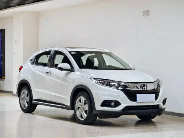 Honda Vezel — Фото автомобиля 3