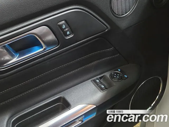 Ford Mustang Mustang GT Купе — Фото автомобиля 15