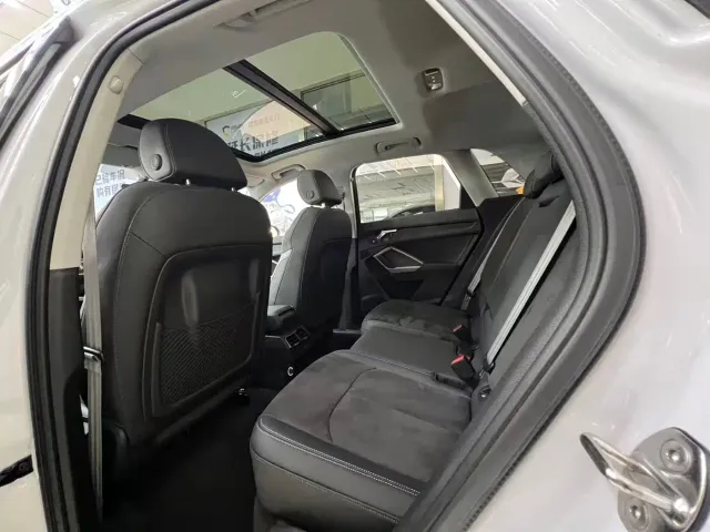 Audi Q3 — Фото автомобиля 7