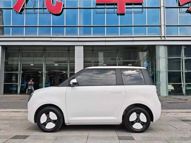 Changan Lumin — Фото автомобиля 10