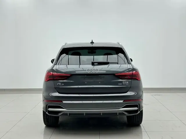 Audi Q3 — Фото автомобиля 3