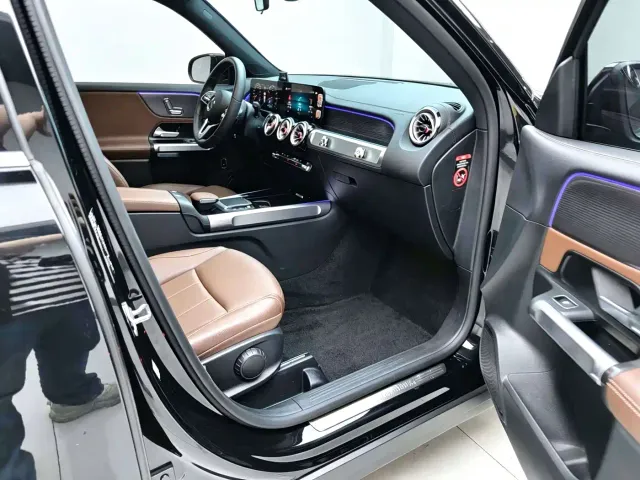 Mercedes-Benz GLB-Class — Фото автомобиля 6