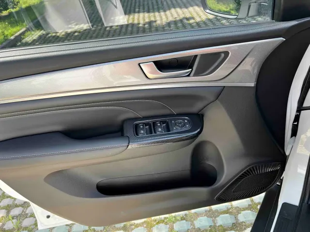 Haval M6 — Фото автомобиля 14