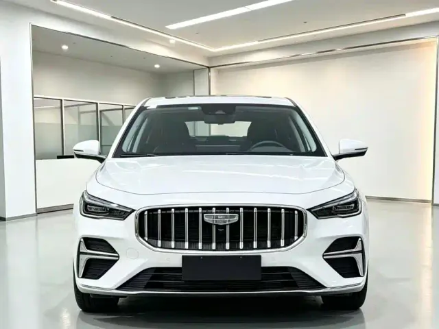 Geely Emgrand — Фото автомобиля 2