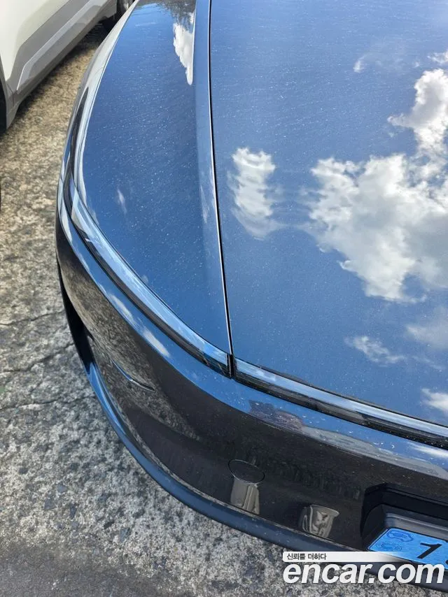 Tesla Model Y — Фото автомобиля 18