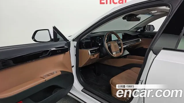 Hyundai Grandeur GN7 — Фото автомобиля 10