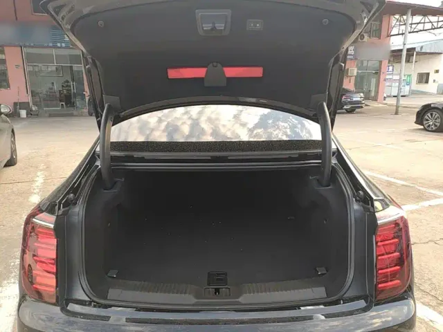 Hongqi H9 — Фото автомобиля 18