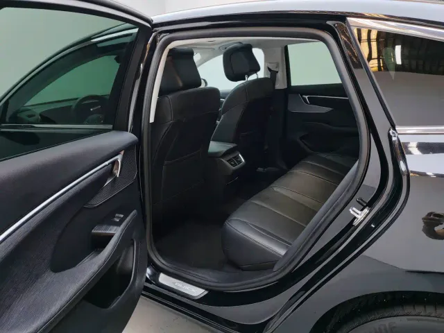 Buick LaCrosse — Фото автомобиля 5