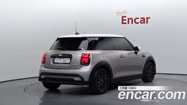 MINI Cooper — Фото автомобиля 2
