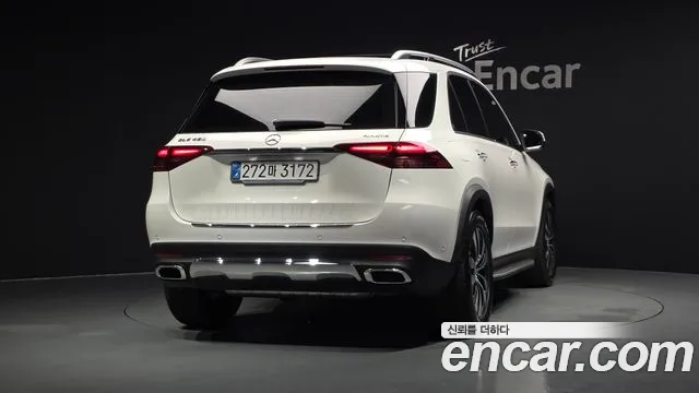 Mercedes-Benz GLE-Class — Фото автомобиля 4