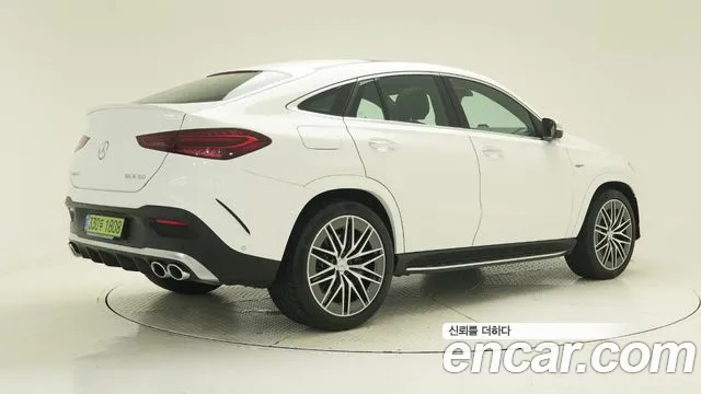 Mercedes-Benz GLE-Class — Фото автомобиля 2