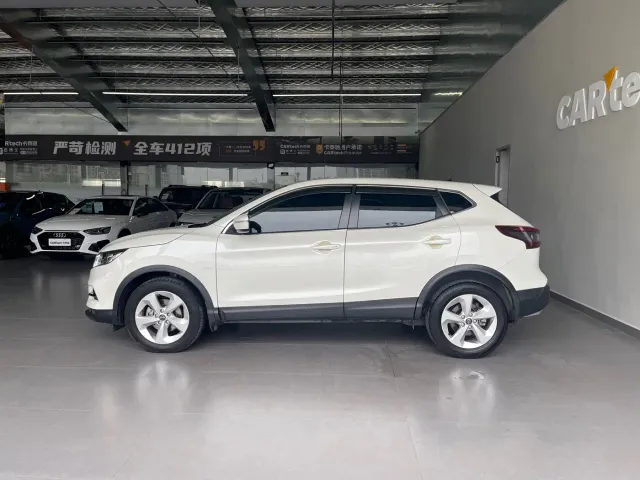 Nissan Qashqai — Фото автомобиля 8