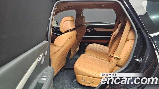 Genesis GV80 2.5T Бензин AWD — Фото автомобиля 12